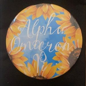AOII button